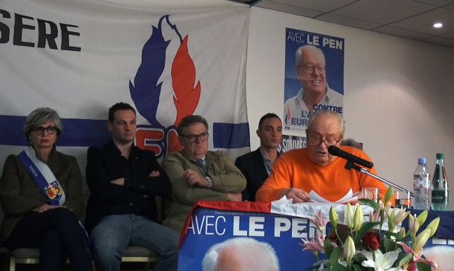Jean-Marie Le Pen en meeting à Grenoble 